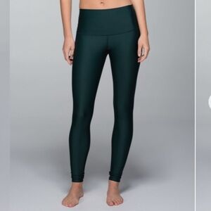 Lululemon Shine Tight (Roll Down)